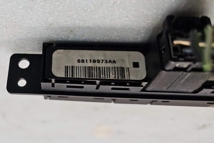 🔥12-20 Town Country Grand Caravan Traction Switch Power Hazard Light Econ 110V