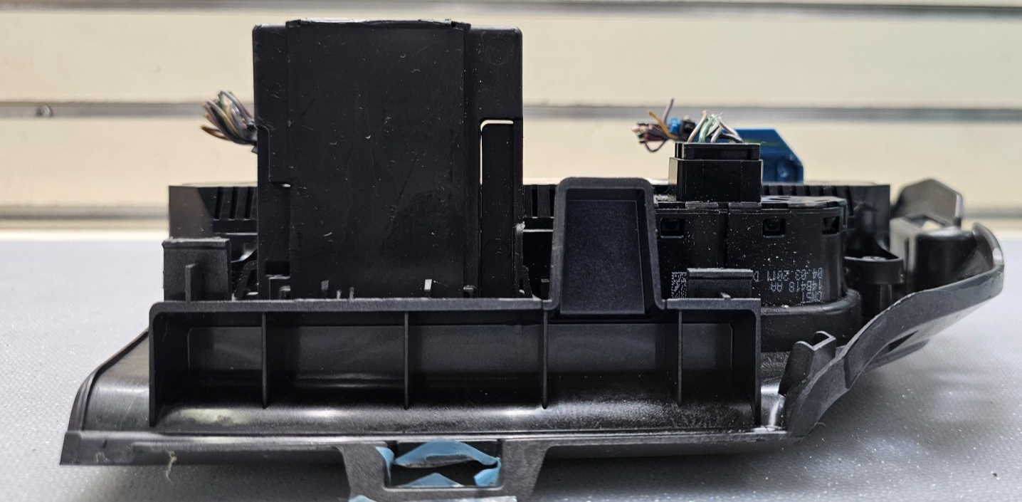 🔥12-14 FORD FOCUS A/C HEATER CLIMATE CONTROL Dash Bezel Temperature Tan OEM