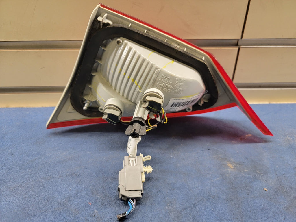 🔥2014-2019 Ford Fiesta Sedan LEFT DRIVER Side Inner Taillight Taillamp OEM