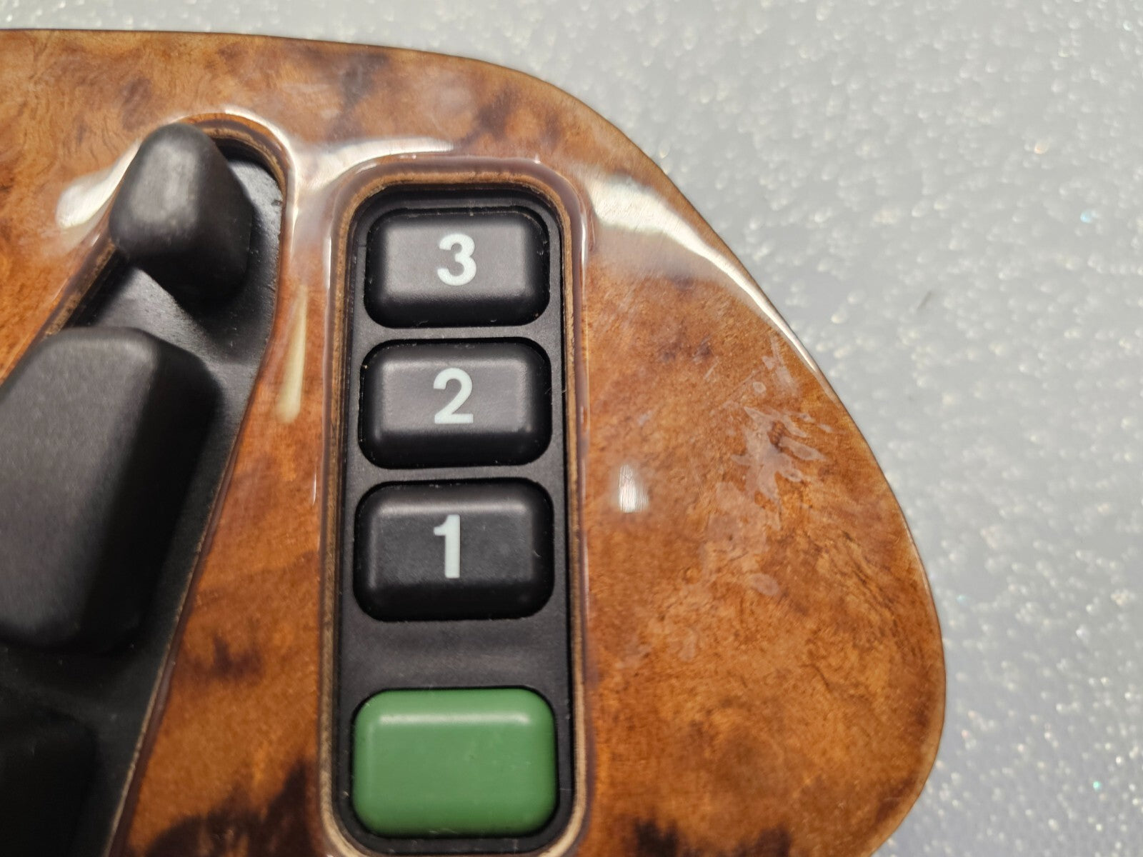 🔥97-03 MERCEDES CLK320 CLK430 FRONT RIGHT PASSENGER SEAT ADJUSTMENT SWITCH WOOD
