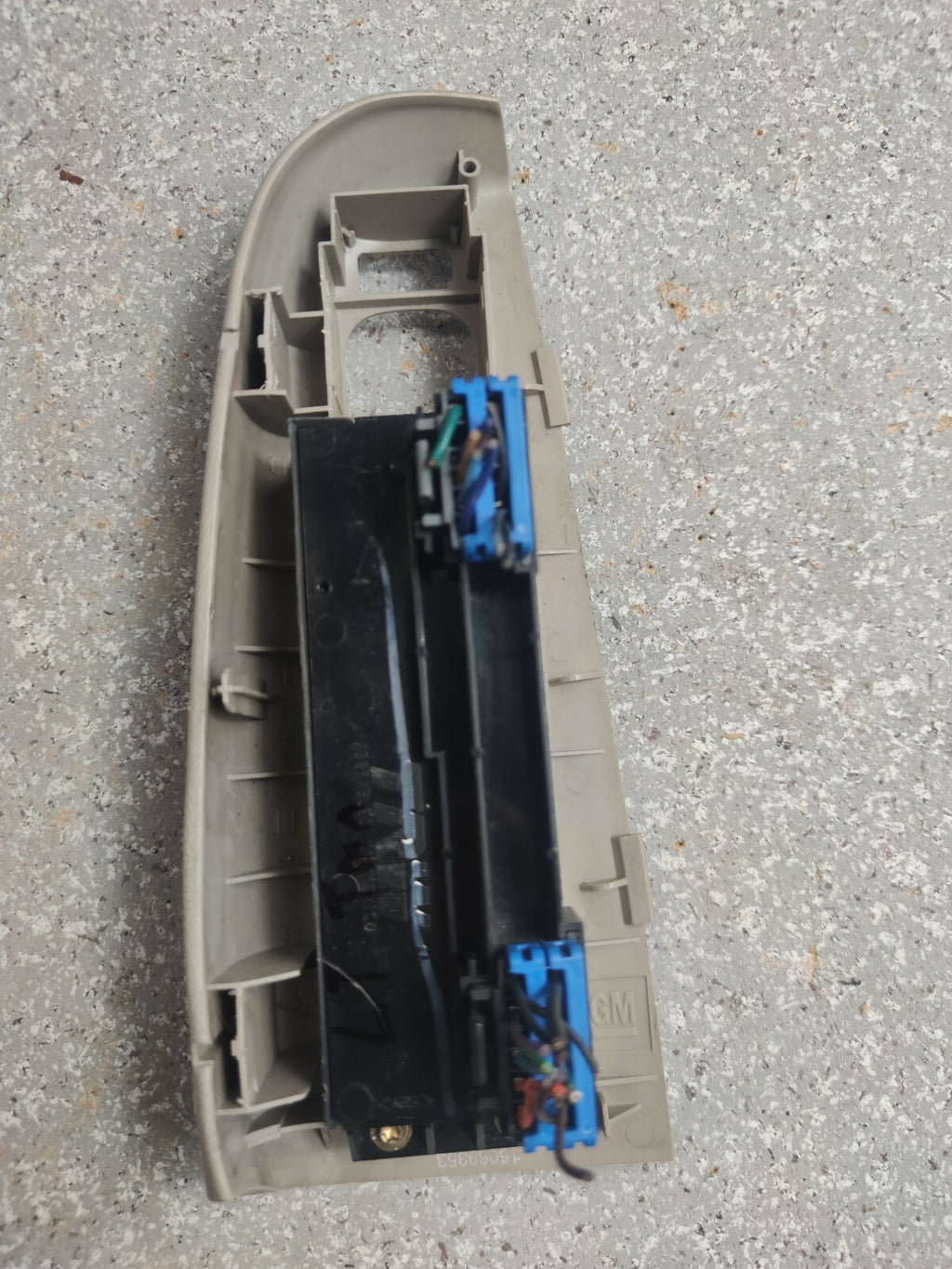 99-02 Silverado SIERRA Door Master Power Window Switch LEFT Driver LIGHT TAN WS3