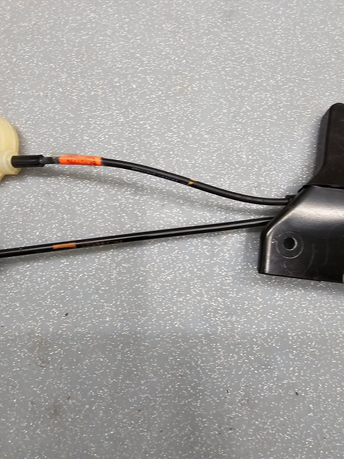 2000-2005 Cadillac Deville Rear Trunk Latch Lock Release Actuator Assembly OEM