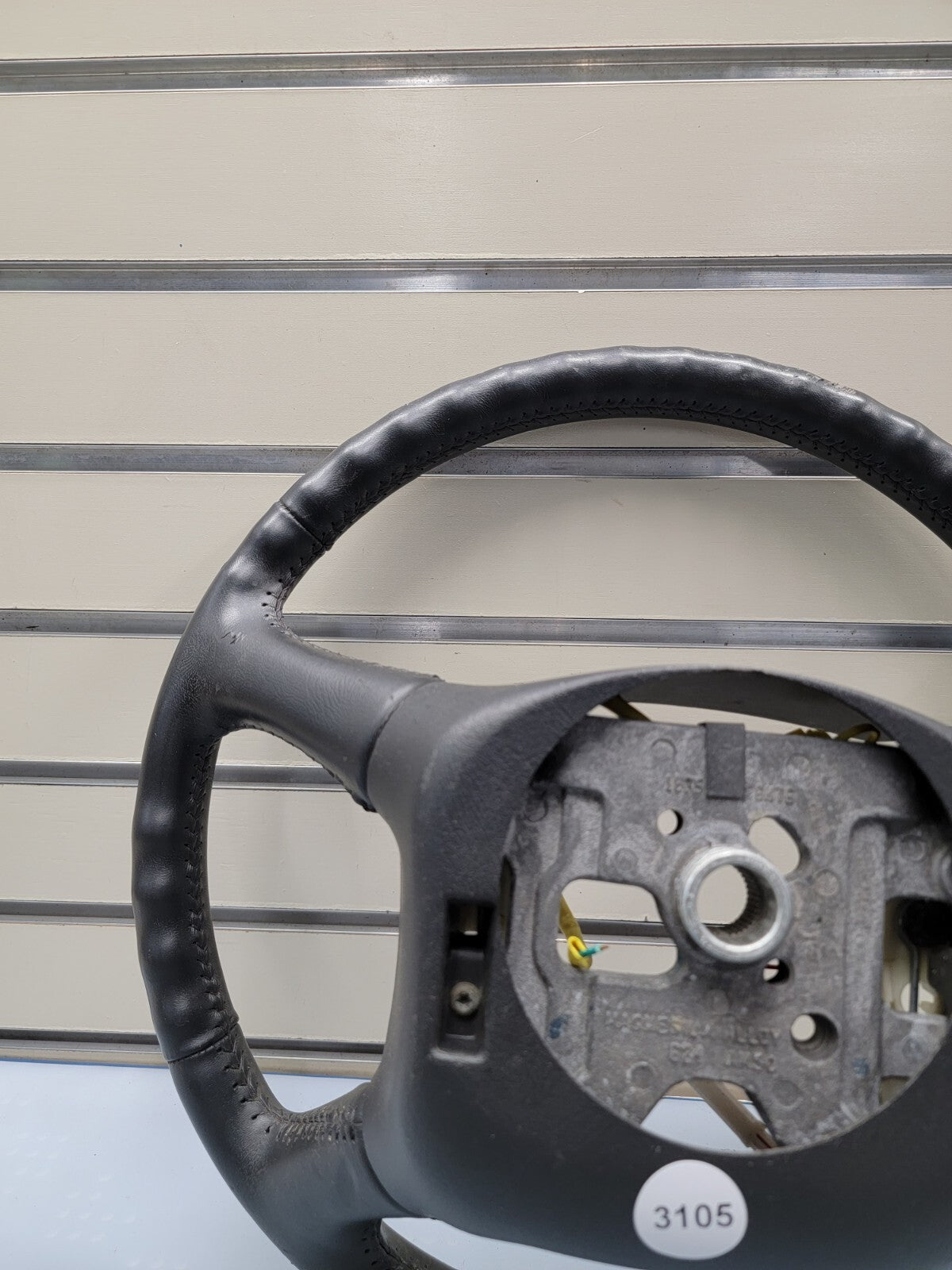 99-02 Chevy Silverado Tahoe Suburban Blazer SONOMA Steering Wheel Leather black