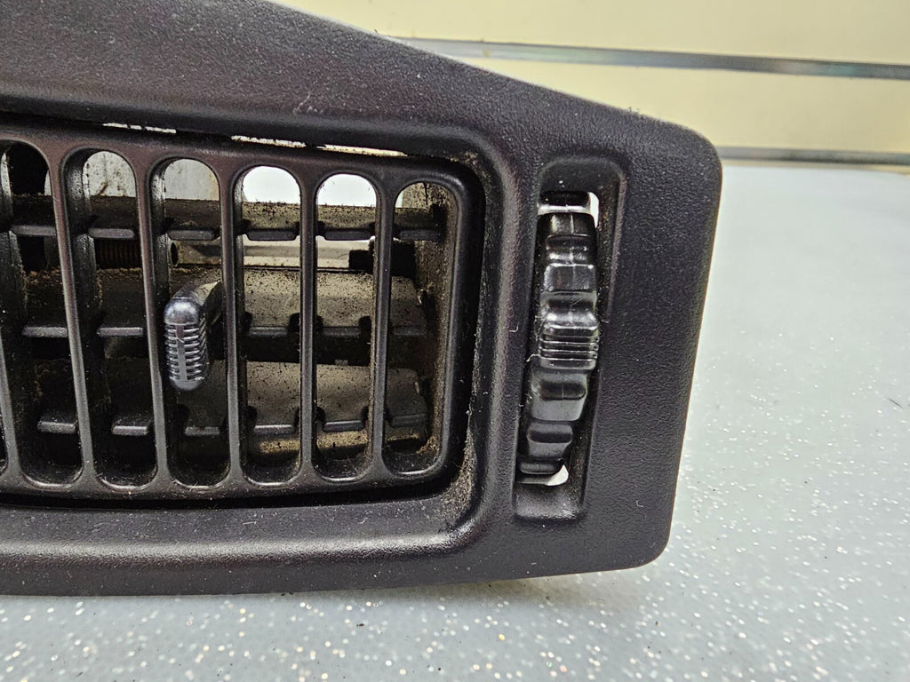 🔥94-99 TOYOTA CELICA DASH AC  VENT LEFT DRIVER SIDE BLACK