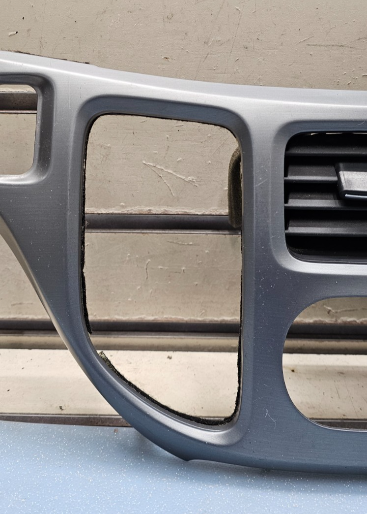 🔥05-10 Honda Odyssey Center Dash Radio Climate Control Bezel Trim Panel silver