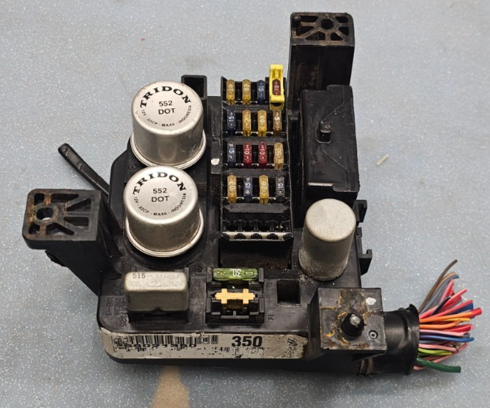 🔥94-97 Ram Fuse Box Power Body Control Module Relay Under Dash Junction Box