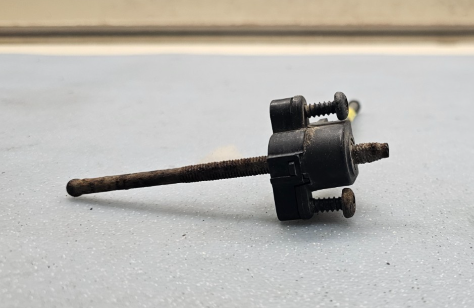 🔥1994-1998 Jeep Grand Cherokee Headlamp Adjuster Horizontal BACK