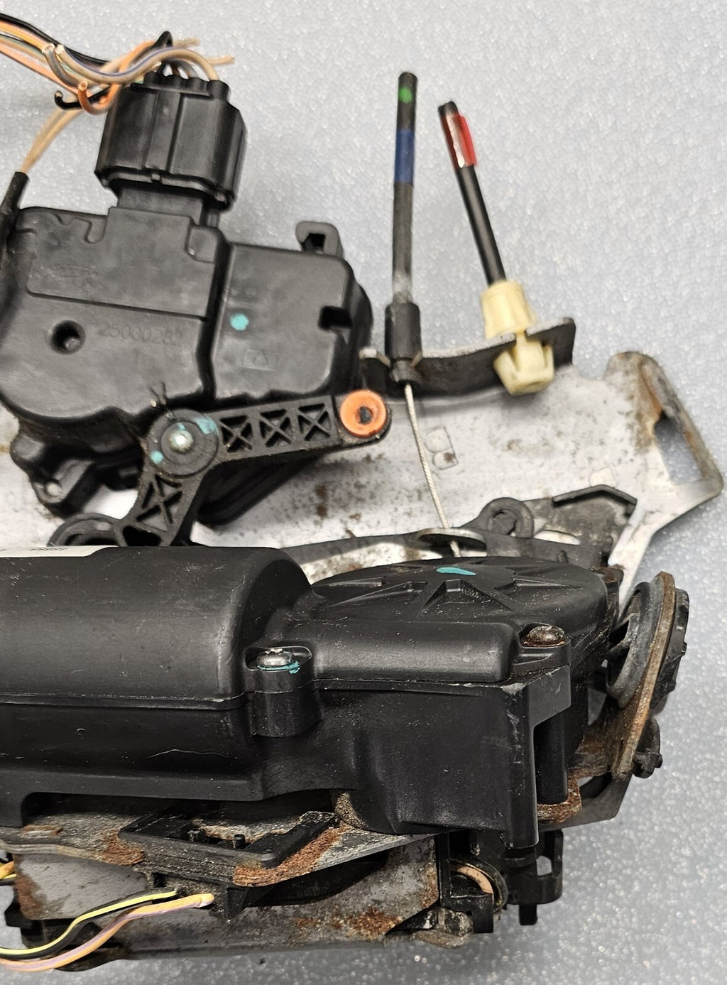 🔥08-20 GRAND CARAVAN TOWN COUNTRY REAR RIGHT SLIDING DOOR LOCK LATCH ACTUATOR