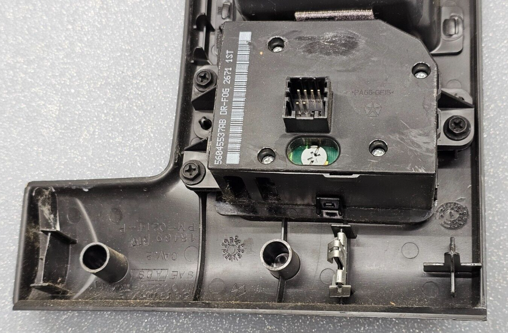 02-05 Dodge RAM Dash Front Left Driver Headlight Switch Bezel Air Vent BLACK VT7