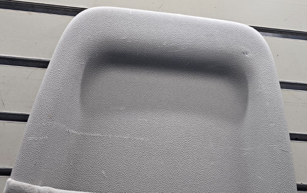 🔥07-13 Yukon Tahoe Suburban Front Right Passenger Seat Back Panel Cover GRAY
