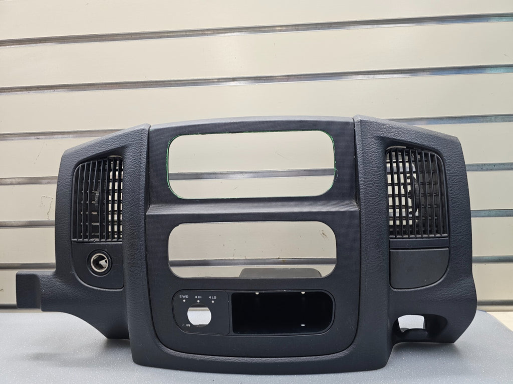 🔥02-05 Dodge RAM Dash RADIO SUUROUND Bezel Climate Trim Panel Storage Black B10