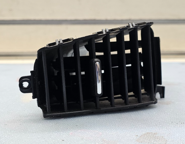 04-09 Legacy Outback Dash Front RIGHT Air Vent Heater Conditioning Filter Black