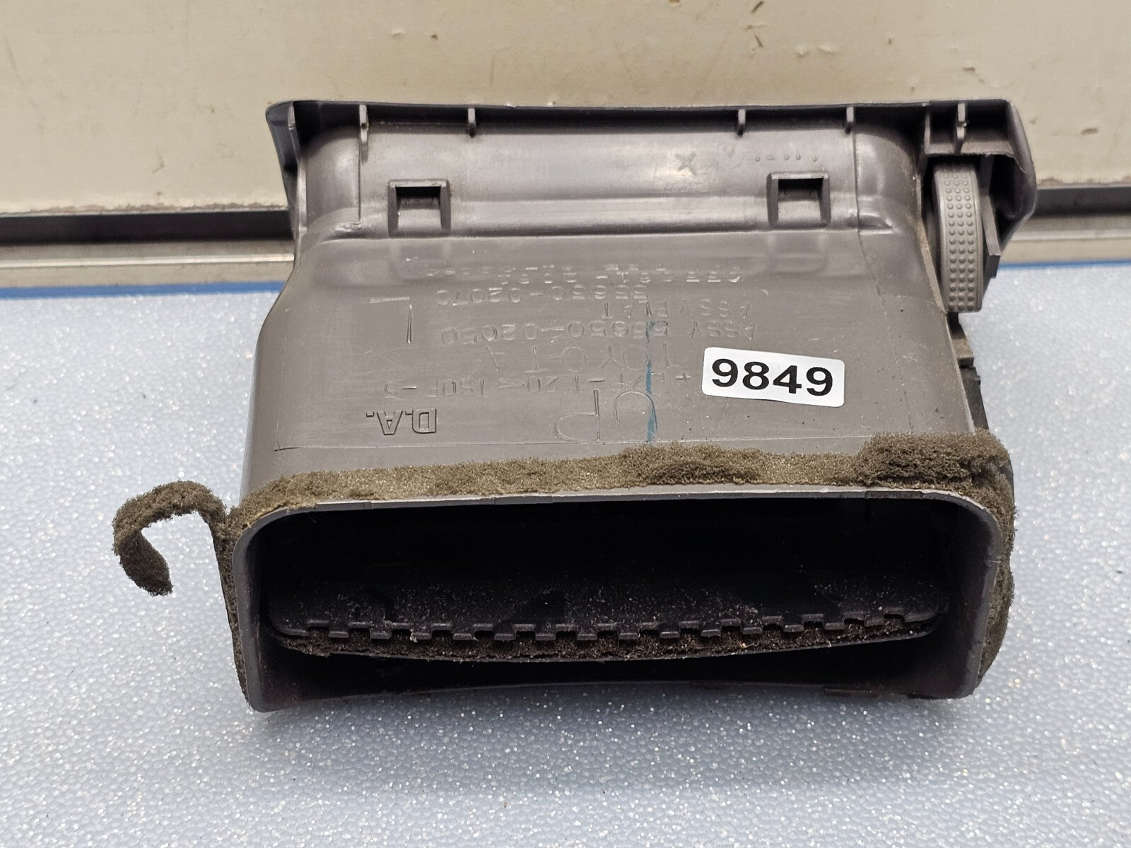 🔥03-08 COROLLA MATRIX DASH LH Left Driver AC Air Vent Heater Conditioning Tan