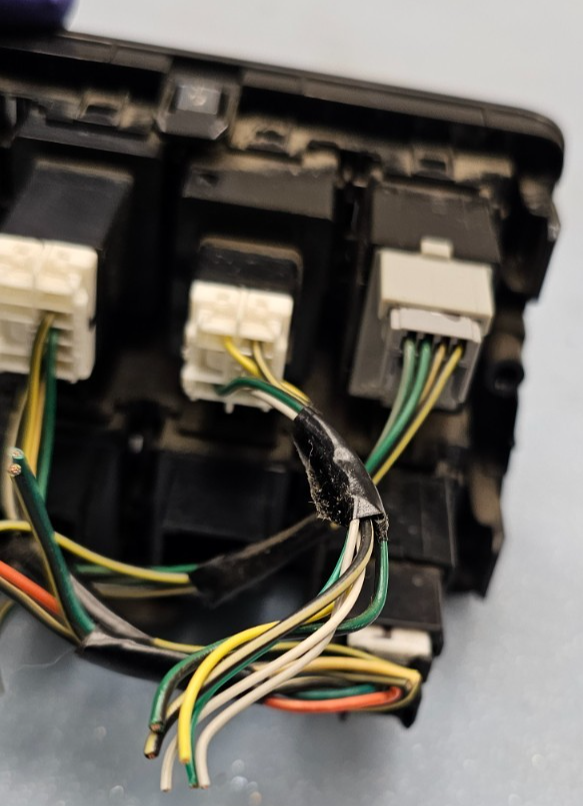 🔥2018-2023 Subaru Crosstrek Front  dashboard switch panel  OEM