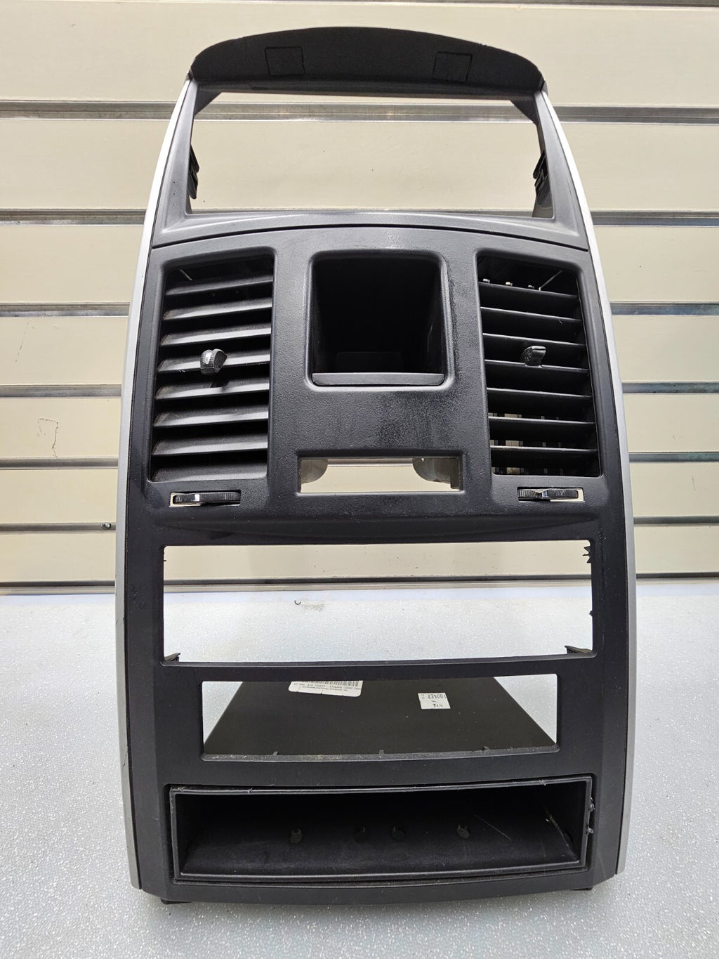 🔥08-10 DODGE CARAVAN A/C HEATER TEMPERATURE CLIMATE CONTROL RADIO BEZEL  BLACK