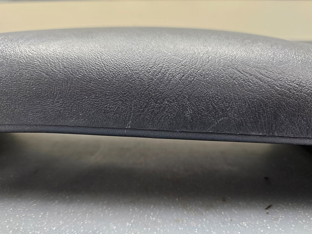 🔥98-04 BLAZER S10 JIMMY SONOMA Front Center Console Lid Arm Rest Cover BLACK L7