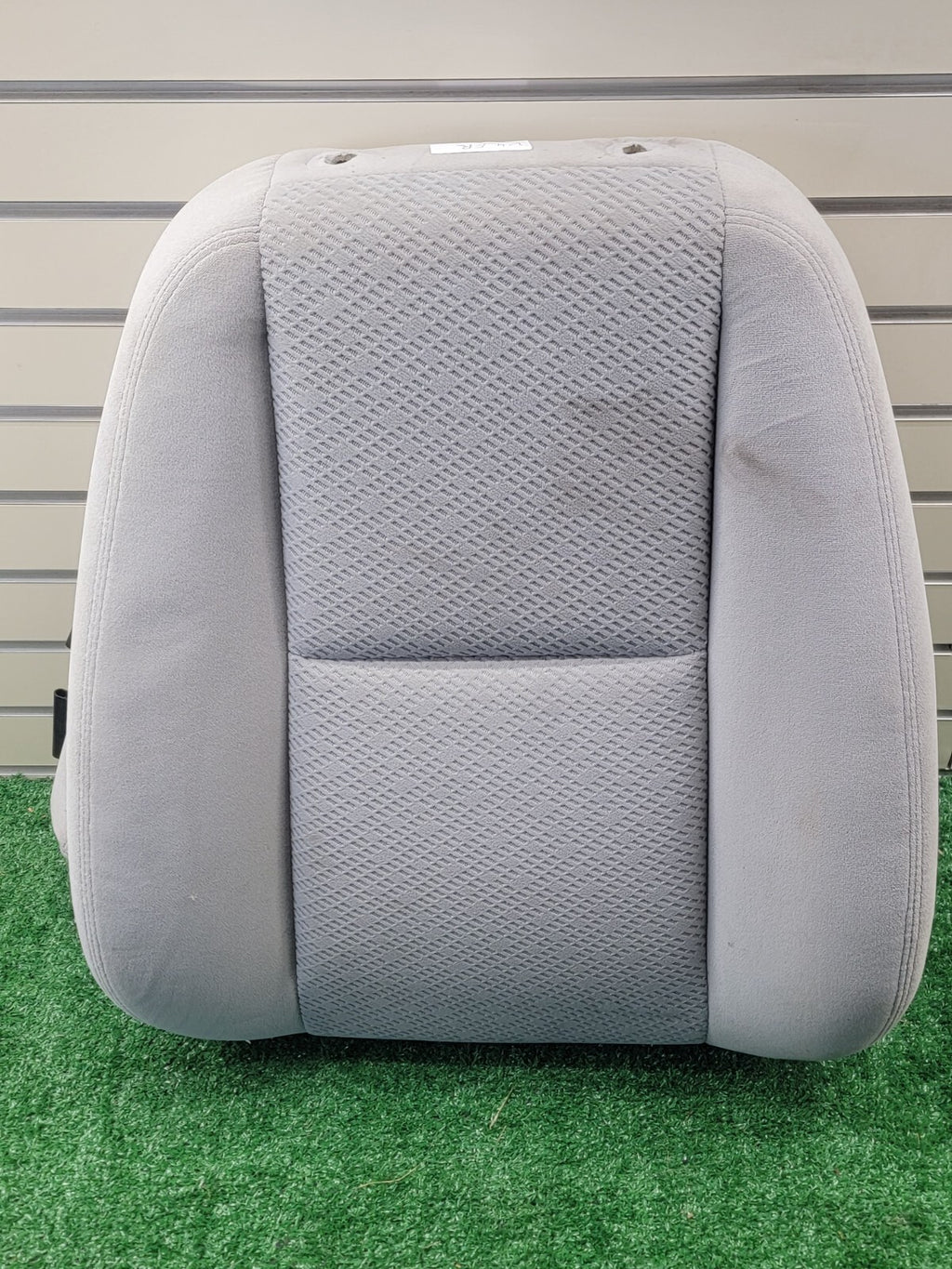🔥07-13 GMC Sierra 1500 2500 3500 Seat rest cushion cloth front right gray V4