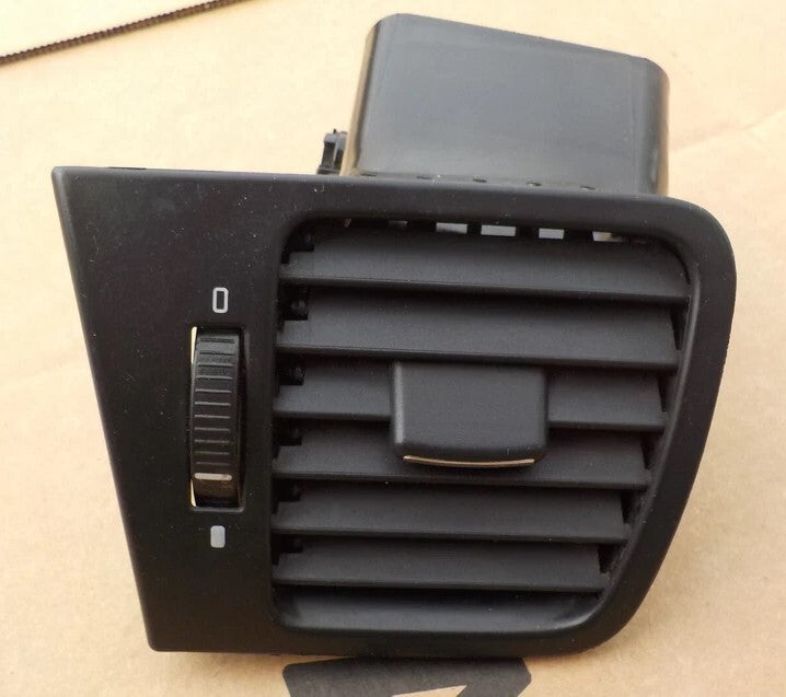 🔥05-09 SUBARU LEGACY DASH DRIVER SIDE (LH) AIR VENT OEM