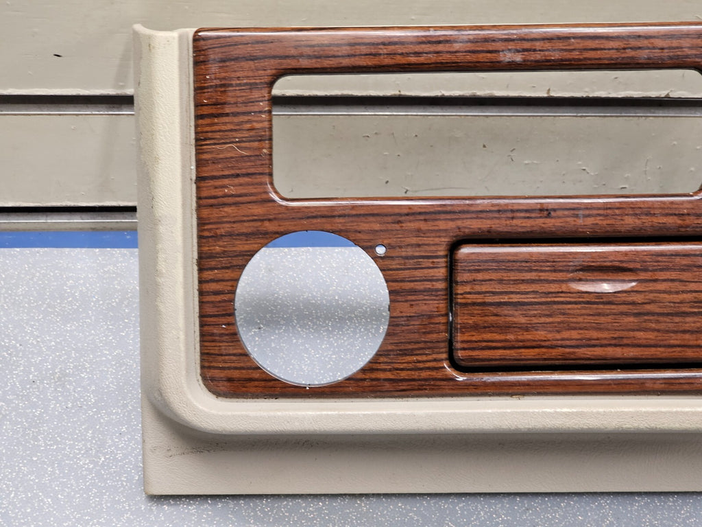 🔥03-06 Escalade Dash AM FM Radio Bezel Trim Instrument Panel Assembly woodgrain