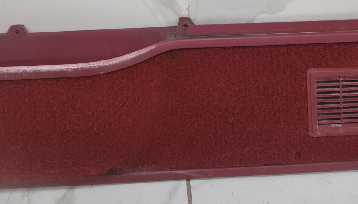 92-96 Ford F150 BRONCO Interior DOOR PANEL Front LEFT LOWER Trim Cloth RED D15