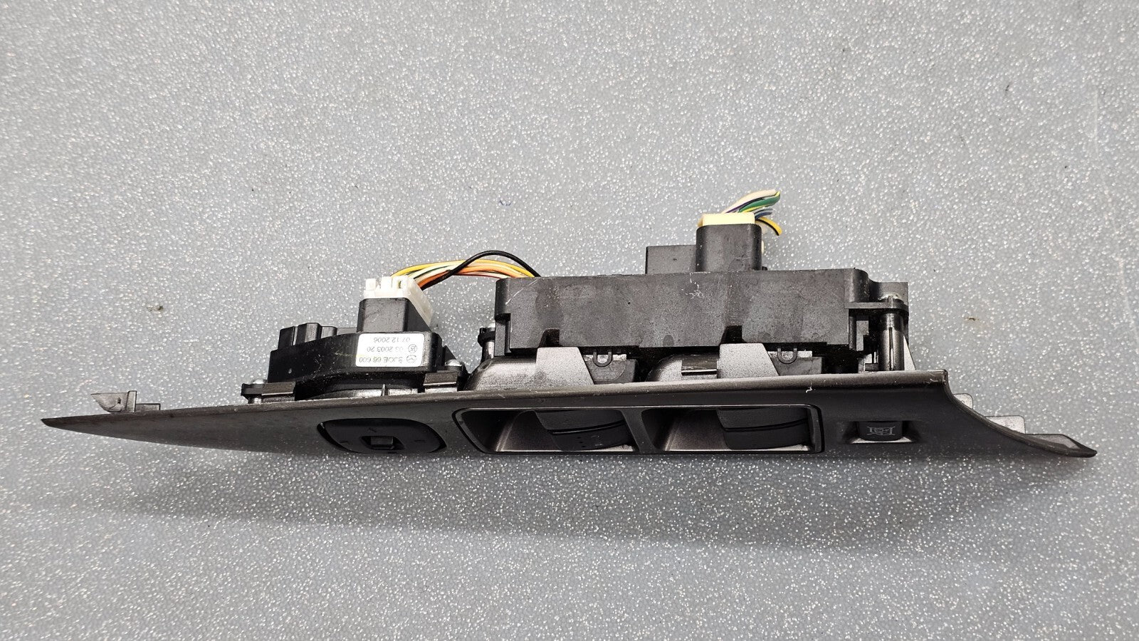 04-09 Mazda 3 Left Driver Master Door Power Window Control Switch Assembly Black