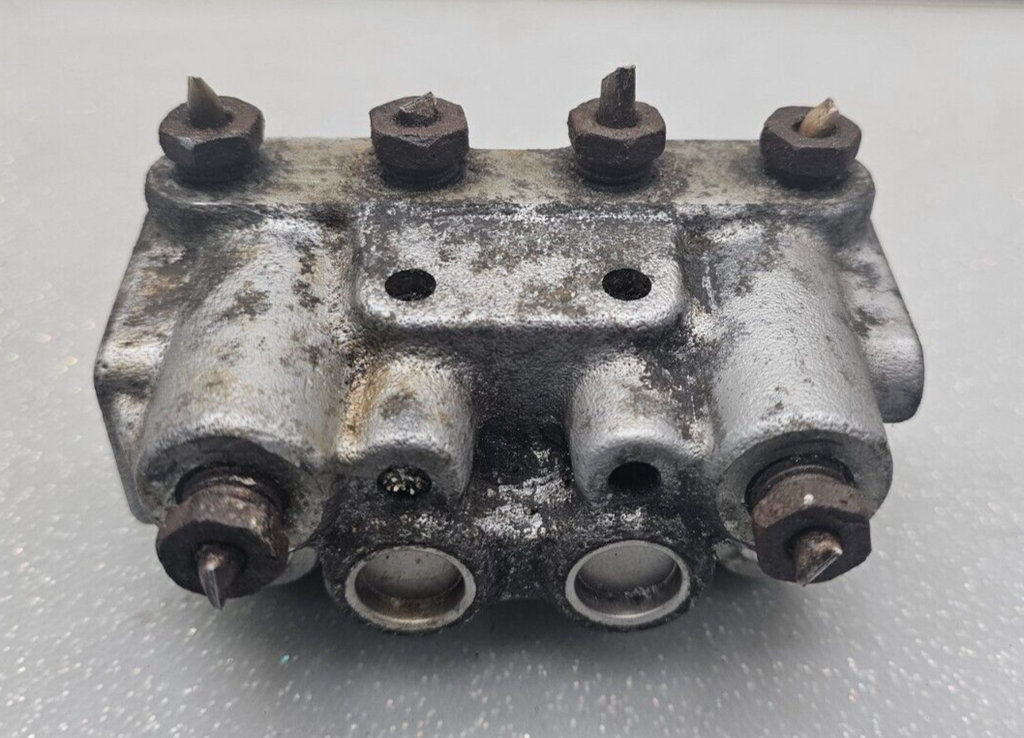 🔥2003-2005 Chevrolet Malibu VALVE Brake Master Cylinder Proportioning OEM