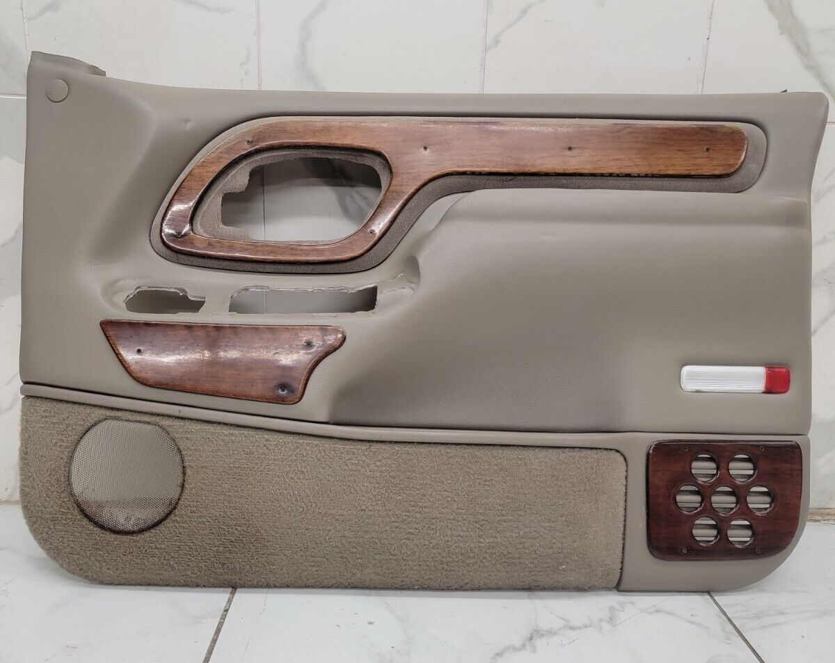 🔥95-99 Chevy GMC Silverado C/K DOOR PANEL Front RIGHT Passenger Auto TAN R D2