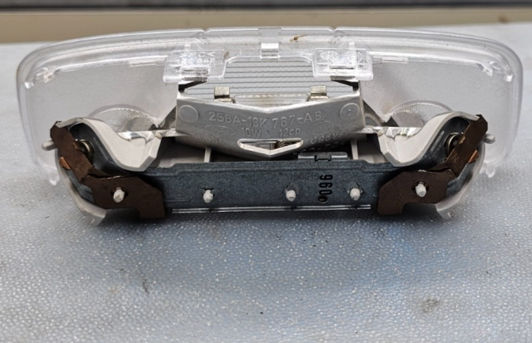 🔥00-07 Focus Freestar Monterey Front Dome Map Light Lamp Overhead Assembly
