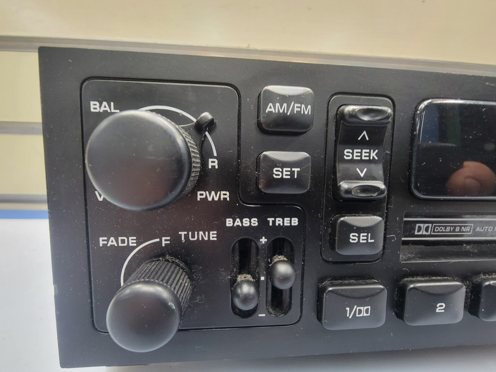 🔥84-02 Cherokee Wrangler Caravan Dodge Chrysler Jeep AM/FM CASSETTE RADIO