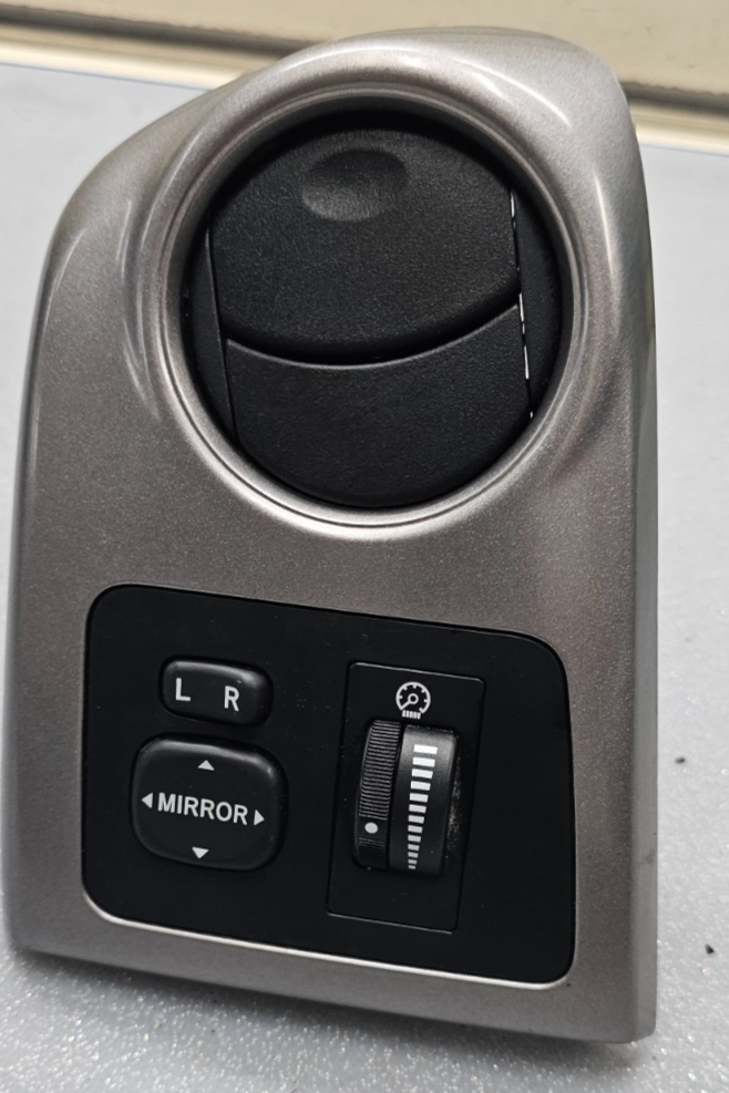🔥03-08 Matrix Pontiac Vibe Left Driver Side AC Air Vent Mirror Control Switch