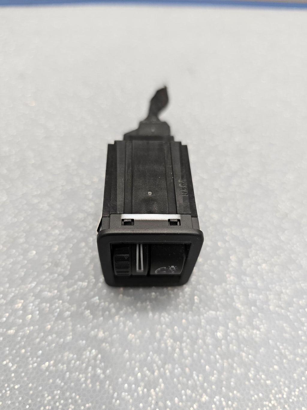 99-12 Volkswagen VW Jetta Golf Beetle GTI Rheostat Dash Dome Light Dimmer Switch