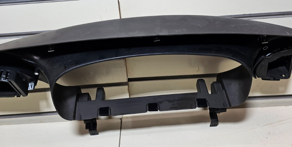 96-00 Caravan Voyager Dash instrument cluster Speedometer Tachometer Bezel Black