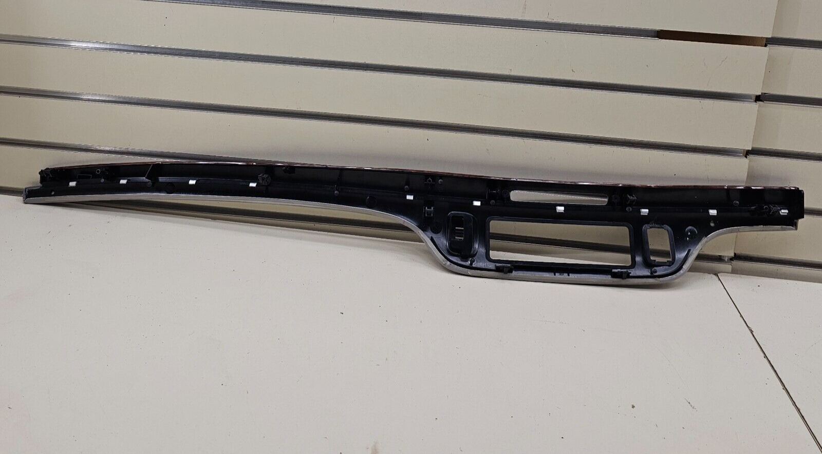 95-97 Lincoln Town Car DASH AC Heater Climate Control Bezel Trim Panel WOOD/GRAY