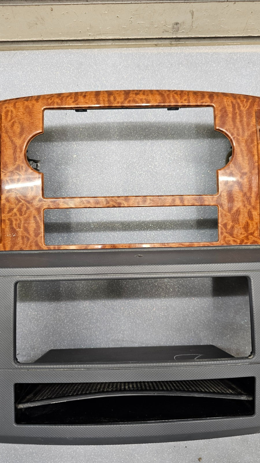 🔥06-08 Dodge RAM Dash RADIO Stereo Bezel Climate Trim Panel Grey/woodgrain