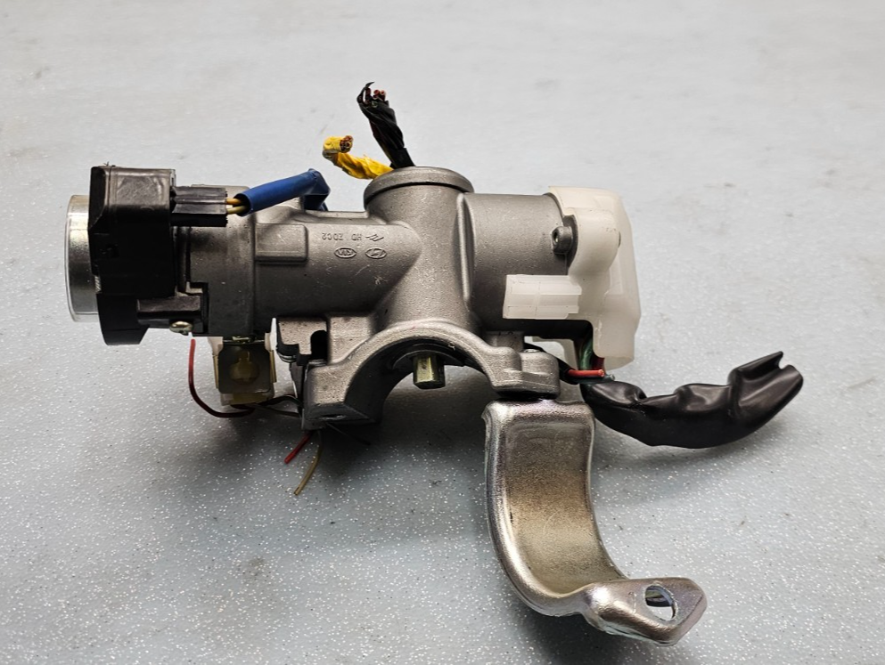 🔥09-12 Hyundai Elantra Automatic Touring Wagon Ignition Switch Cylinder OEM