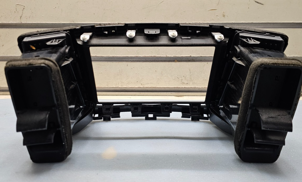 🔥08-13 Infiniti G25 G35 G37 Dash Radio Stereo Bezel Trim Instrument Panel Black