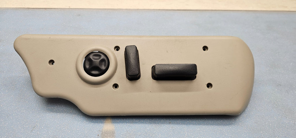 🔥03-06 SILVERADO SIERRA Front RIGHT PASSENGER Seat Adjuster Heat SWITCH Tan