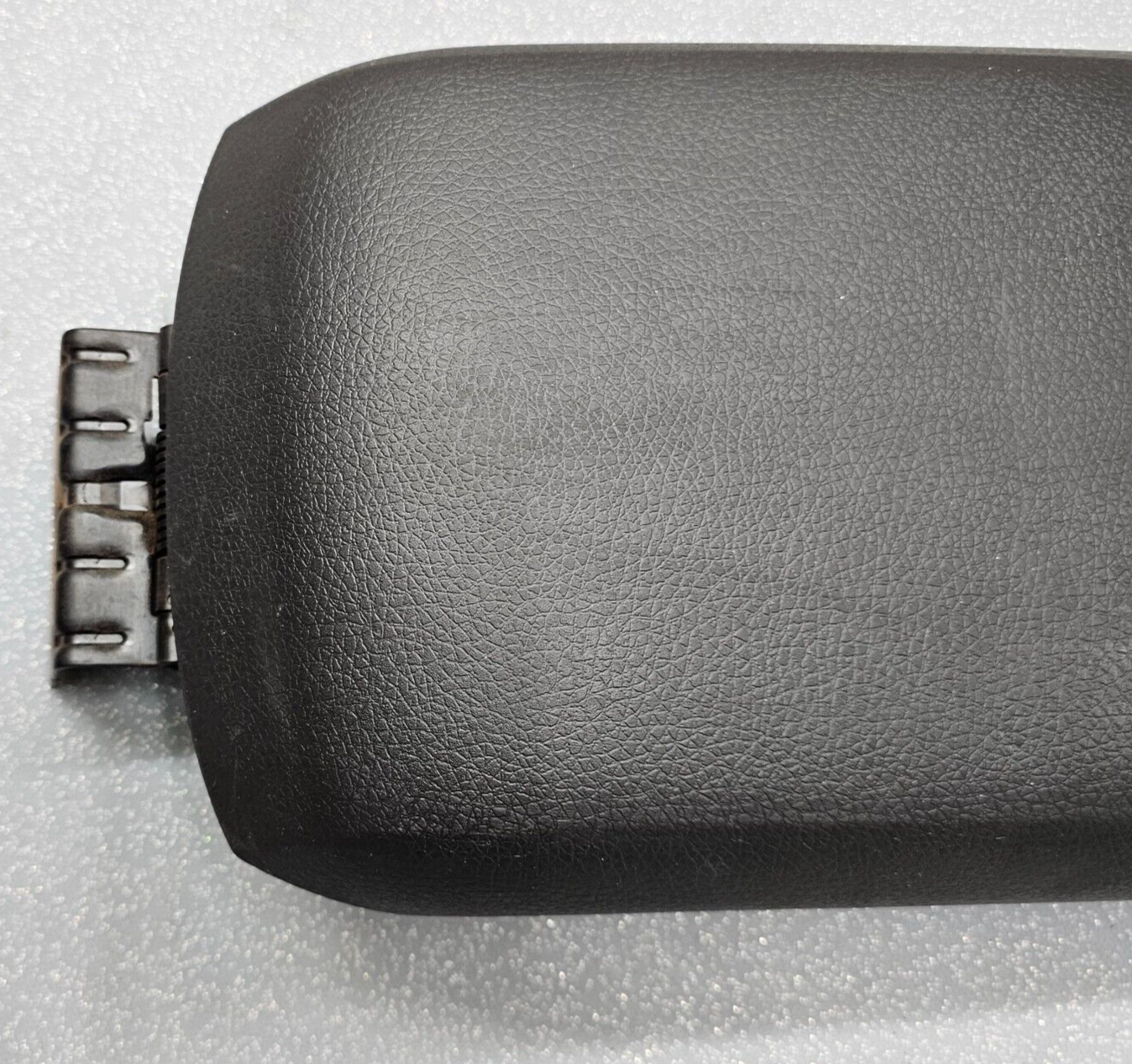 07-10 Edge Front Center Console Lid Leather Armrest Assembly Top Cover Black