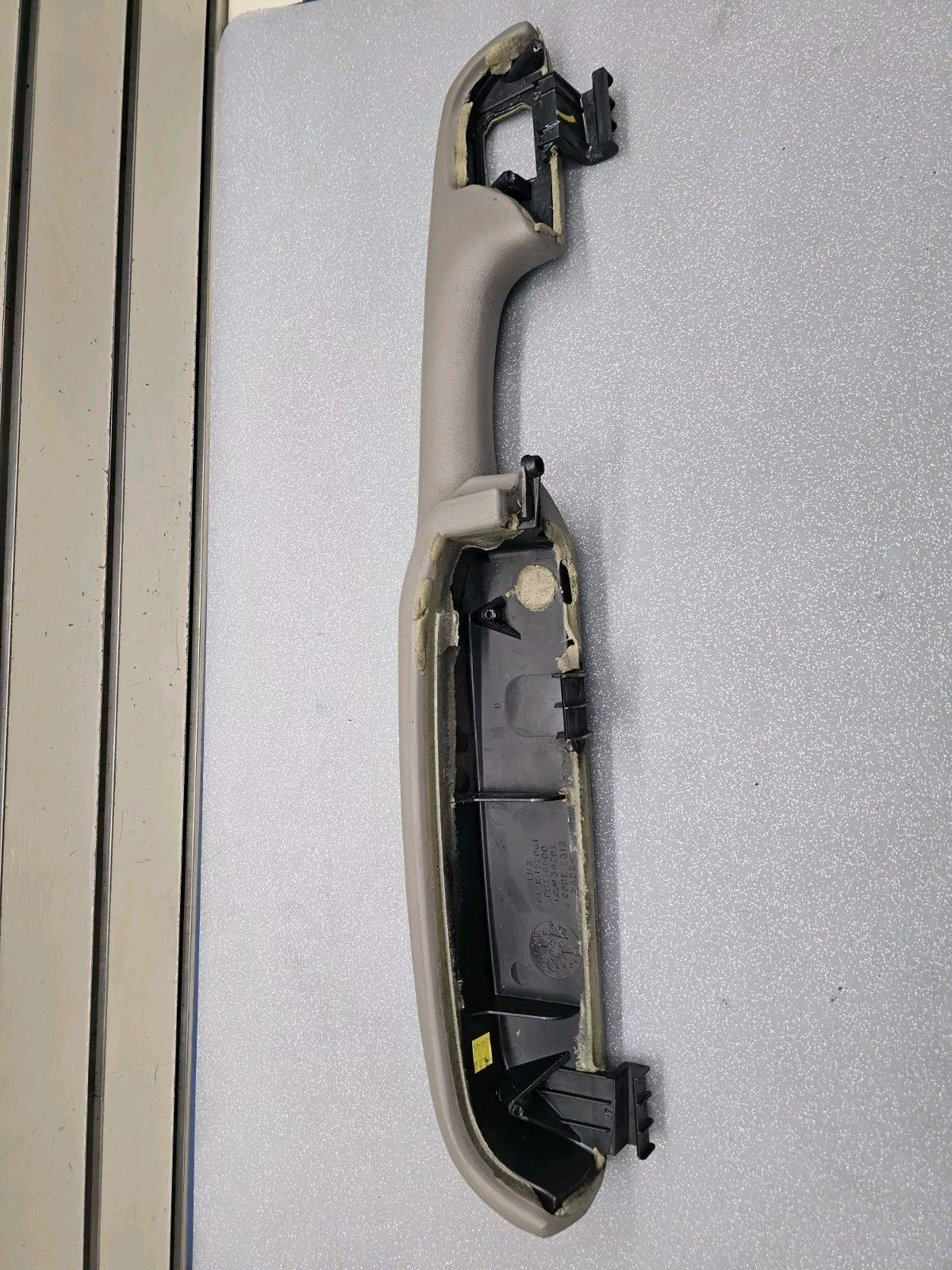 🔥99-06 Silverado SIERRA TAHOE Door Panel ARMREST Rear LEFT Handle LIGHT GRAY H3