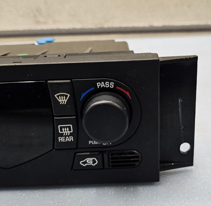 🔥02-07 Redezvous Dash AC HVAC A/C Heater Temperature Climate Control Black