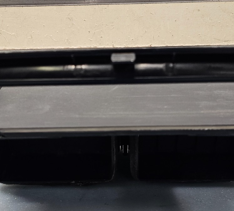 🔥08-12 ESCAPE MARINER TRIBUTE CENTER DASH BEZEL TRIM A/C AIR VENTS BLACK OEM
