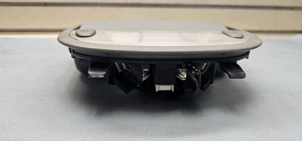 🔥07-12 HYUNDAI SANTA FE FRONT OVERHEAD CONSOLE DOME MAP LIGHT LAMP SUNROOF GRAY