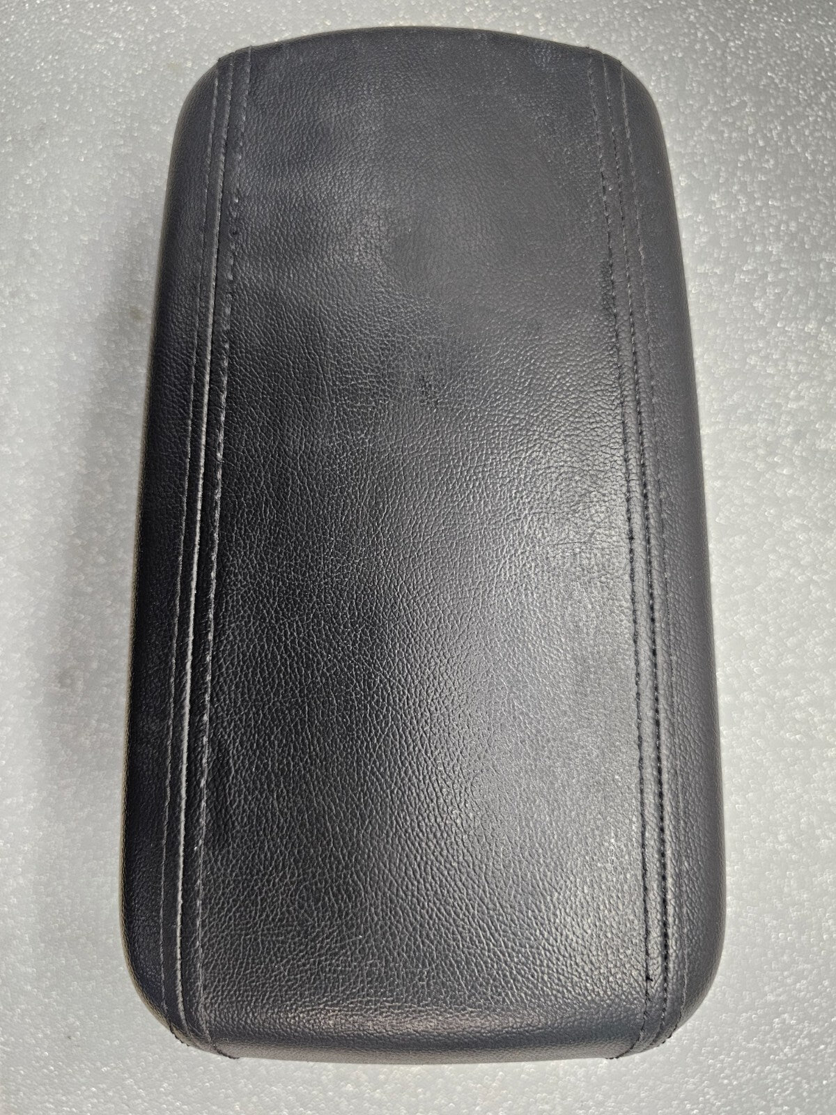🔥2010-2013 Kia Forte Koup Center Console Leather Lid Arm Rest Storage Black OEM