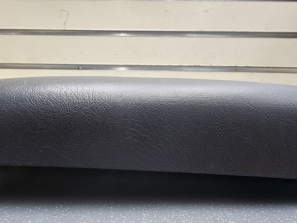 🔥94-97 Blazer Jimmy Sonoma S10 Bravada Armrest Center Console Lid Top Pad Black