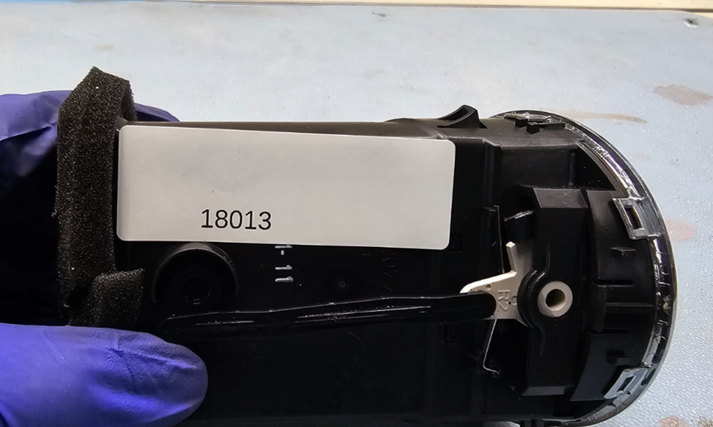 🔥11-14 CHEVY CRUZE DASH RIGHT PASSENGER A/C AIR VENT CONDITIONING BLACK/SILVER