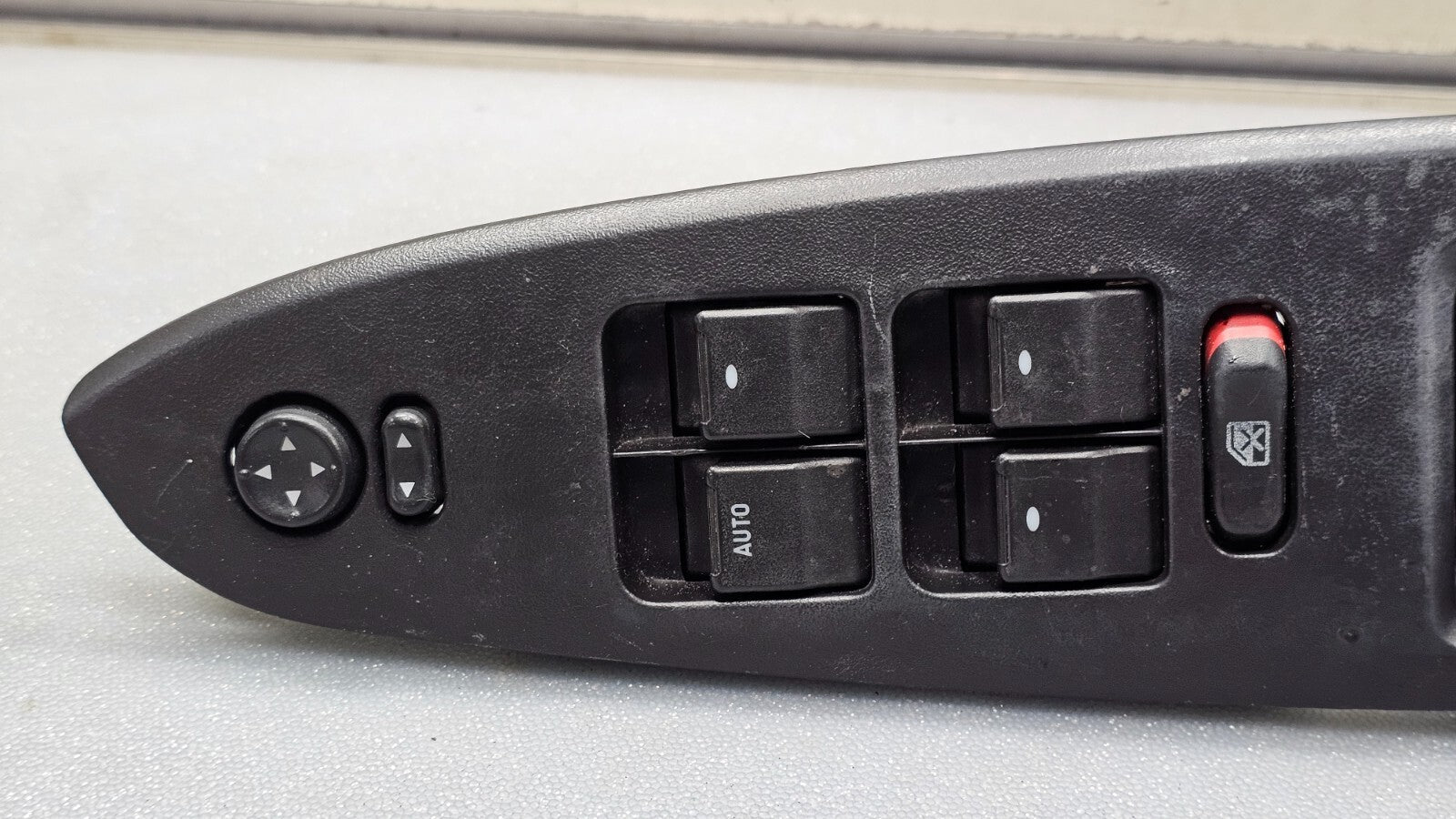 🔥06-08 CHEVY IMPALA LEFT DRIVER MASTER POWER WINDOW SWITCH BEZEL ASSEMBLY BLACK