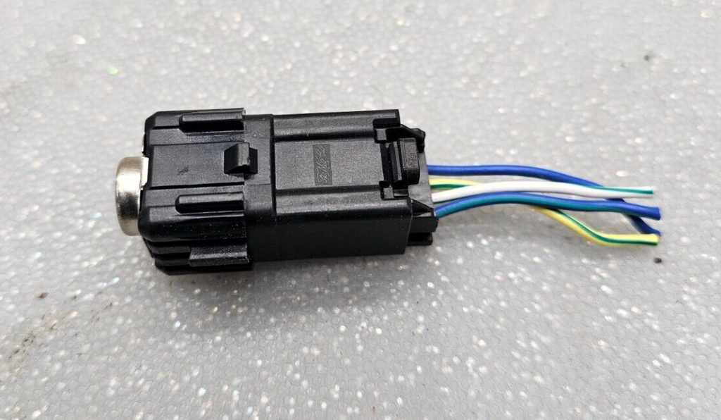 🔥2008-2015 FORD ESCAPE AUDIO AUX AUXILIARY INPUT PORT JACK/FE ASSEMBLY