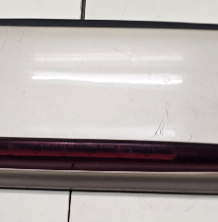🔥2002-2009 Chevrolet Trailblazer Rear Hatch Spoiler Brake Light White OEM SP2