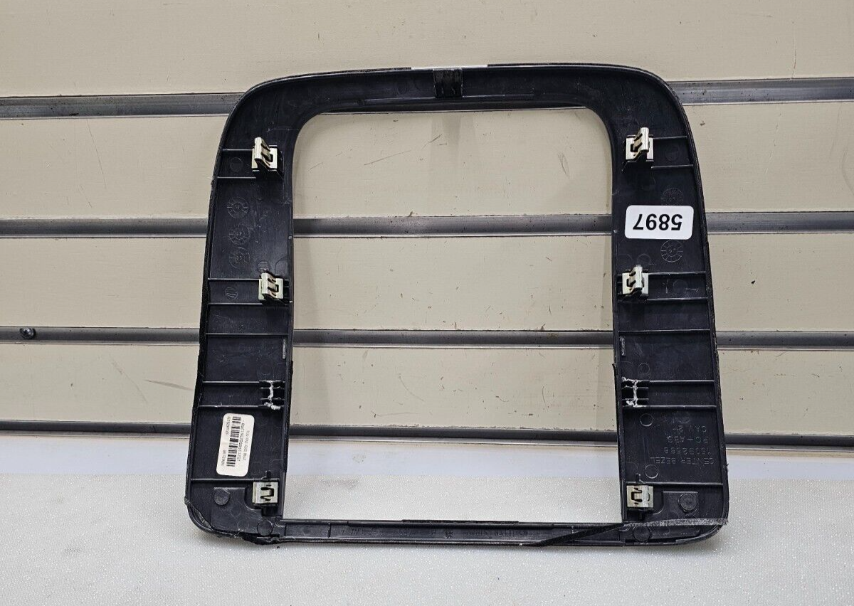 🔥07-13 SILVERADO TAHOE YUKON FRONT CENTER DASH RADIO BEZEL TRIM ASSEMBLY SILVER