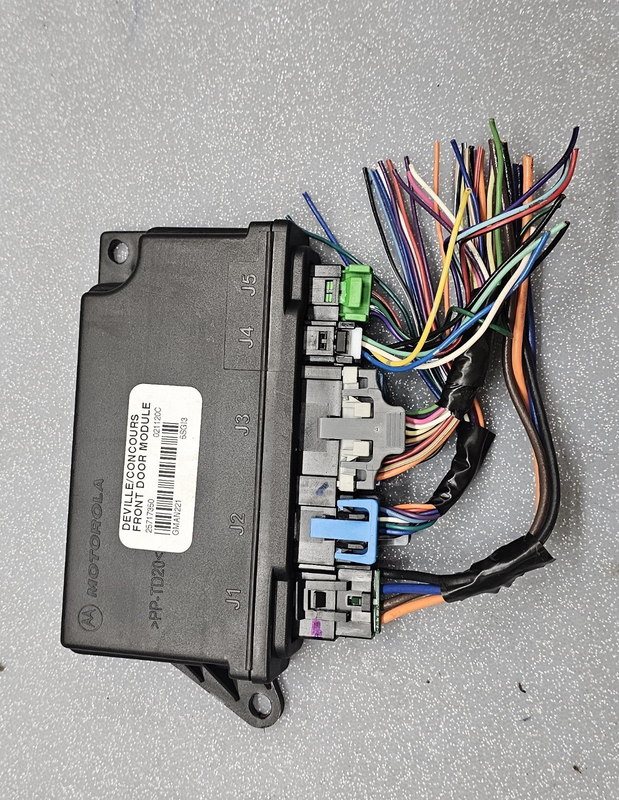 🔥02-03 DEVILLE SEVIILE POWER WINDOW REAR VIEW MIRROR DOOR LOCK CONTROL MODULE